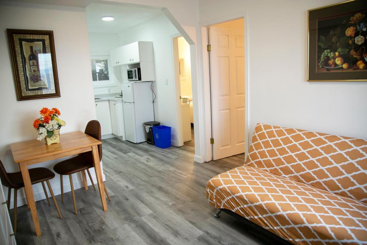 Westview Centre Motel Ltd พาวเวลล์ ริเวอร์ ภายนอก รูปภาพ